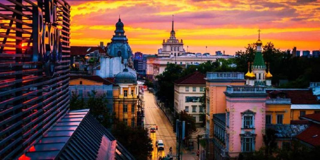 Türk gezginlerin ‘Yakın kaçış rotası’: Birkaç saatlik yolculukla kendinizi büyülü atmosfere bırakın 4